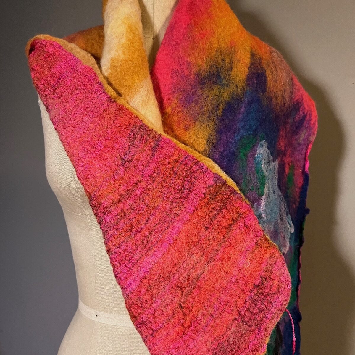 102 Sornrise 0102 back